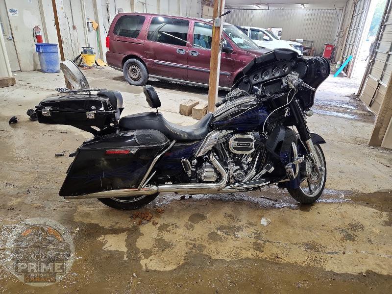 2016 HARLEY-DAVIDSON FLHXSE