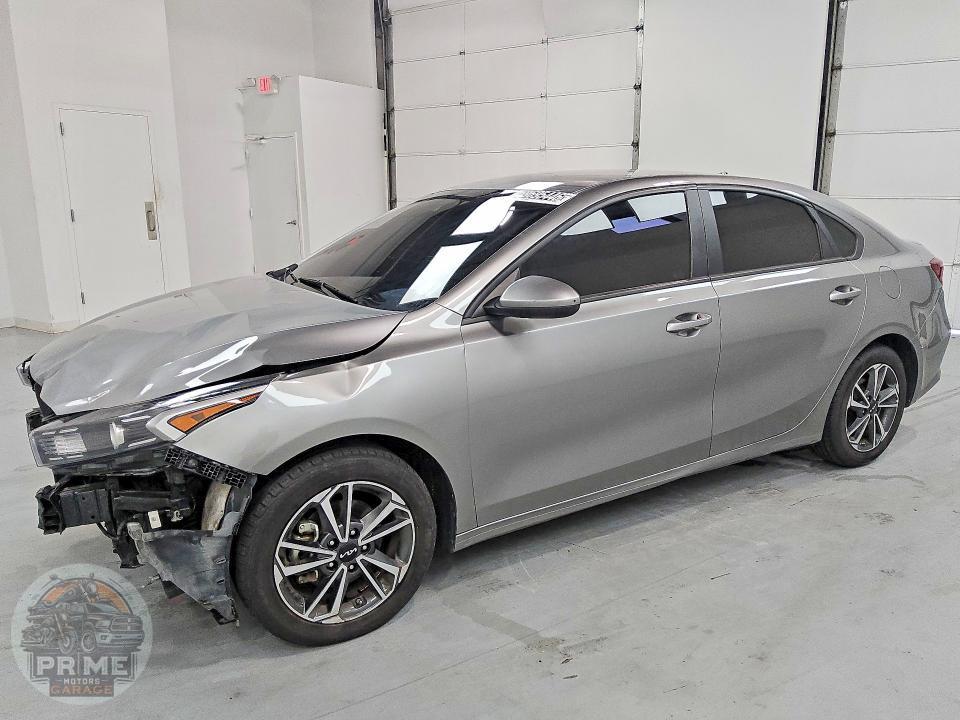 2023 KIA FORTE