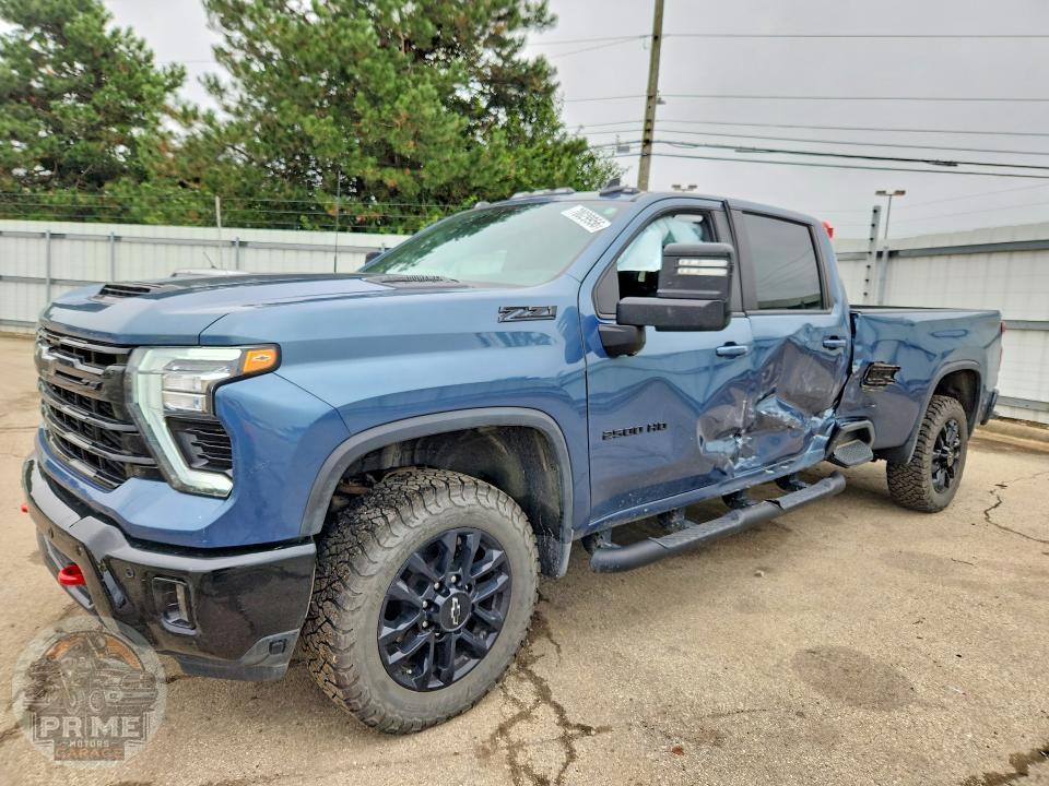 2025 CHEVROLET SILVERADO