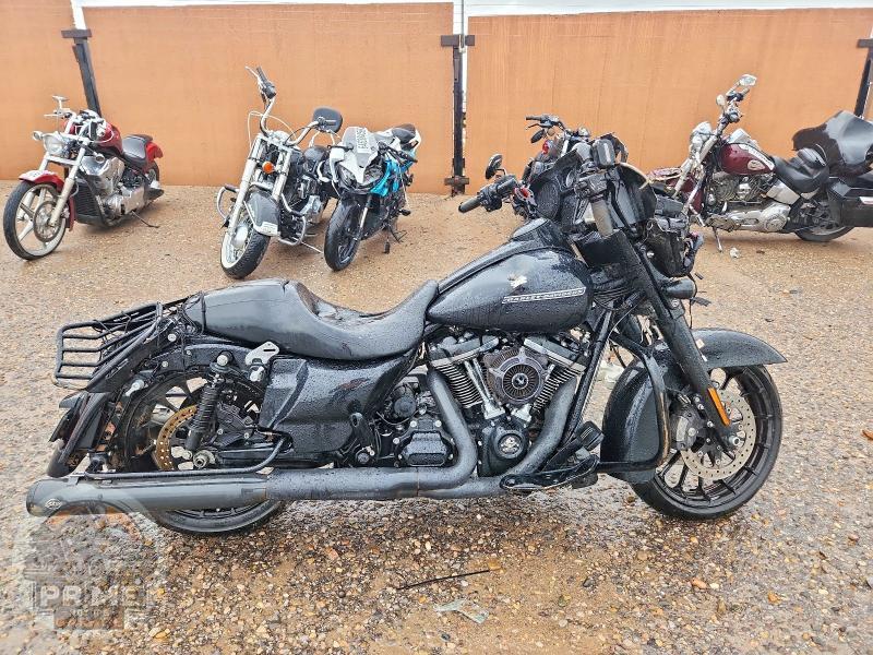 2018 HARLEY-DAVIDSON FLHXS (STREET GLIDE SPECIAL)