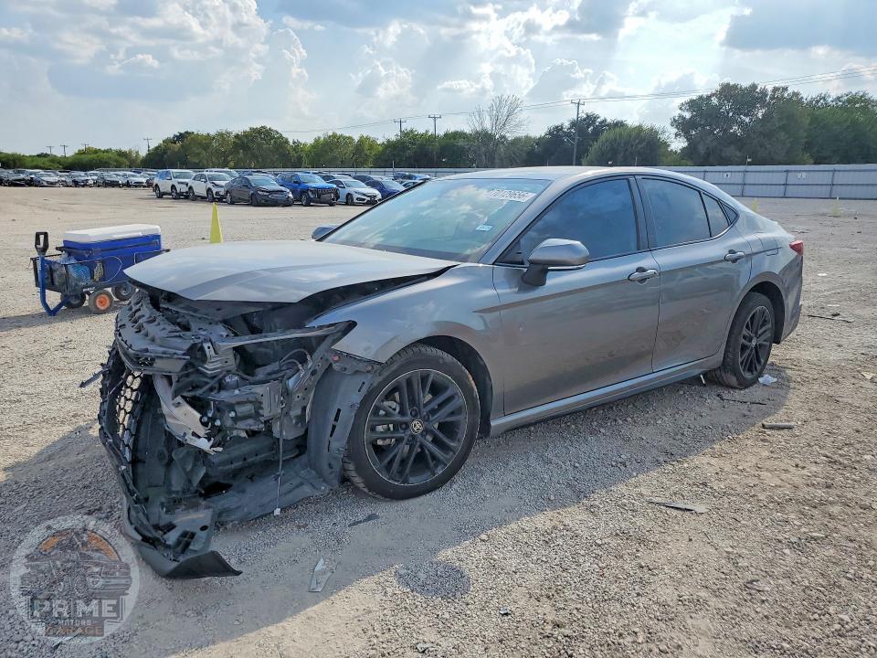 2025 TOYOTA CAMRY