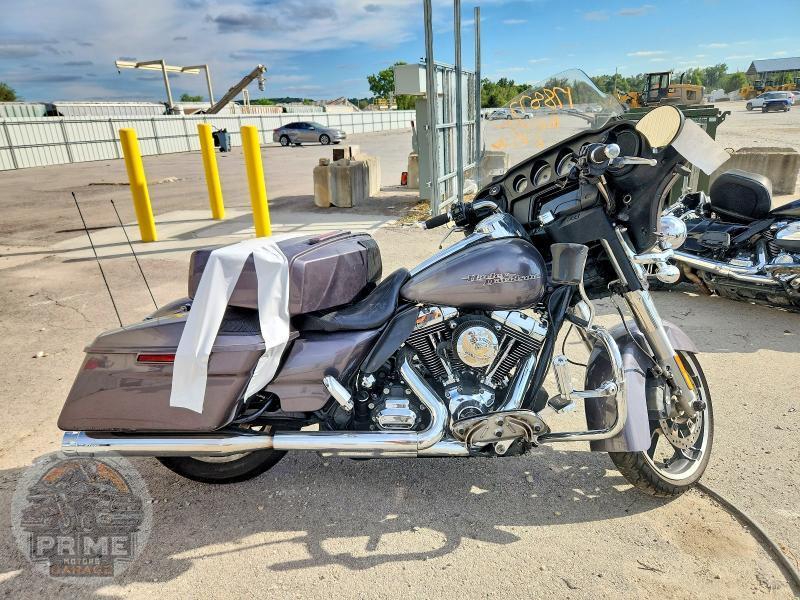 2014 HARLEY-DAVIDSON FLHX (STREET GLIDE)