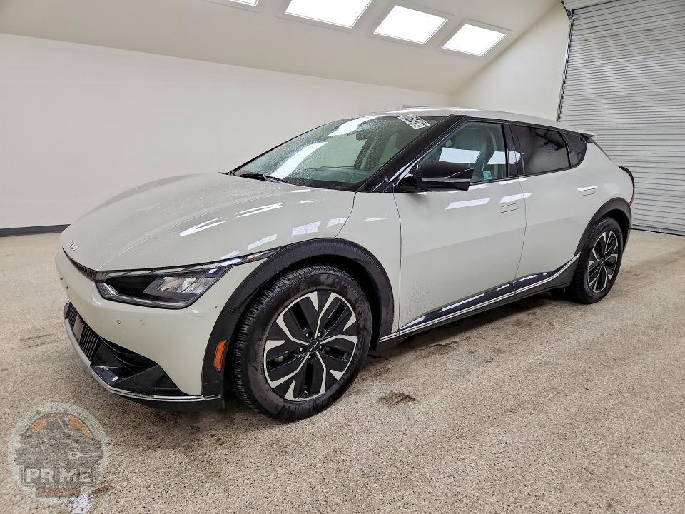 2024 KIA EV6