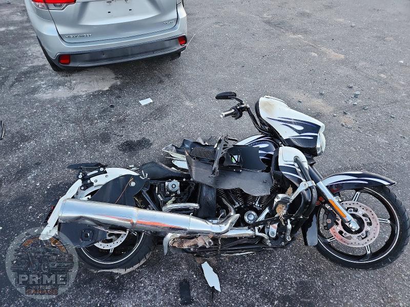 2016 HARLEY-DAVIDSON FLHXSE