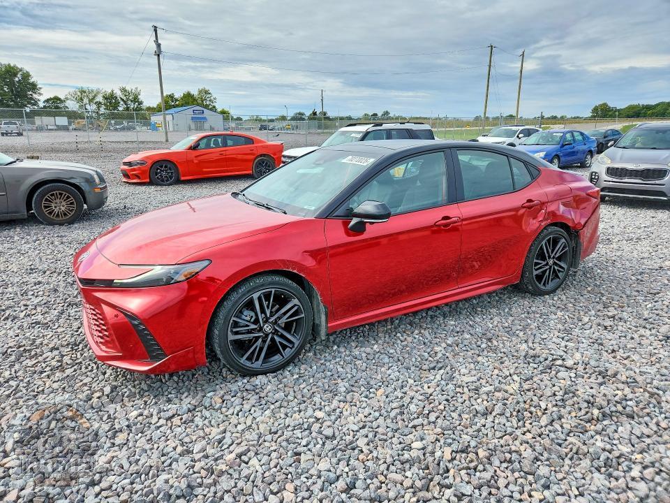 2025 TOYOTA CAMRY