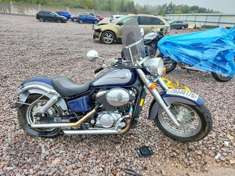 2001 HONDA VT750