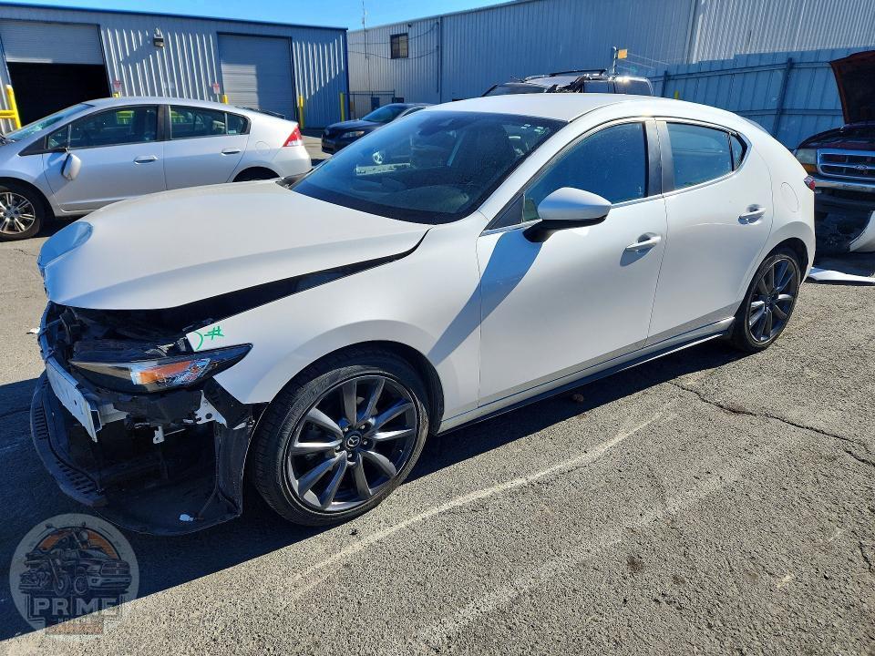2020 MAZDA 3