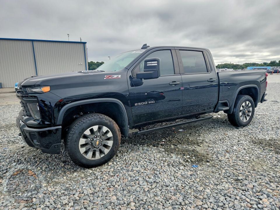2025 CHEVROLET SILVERADO