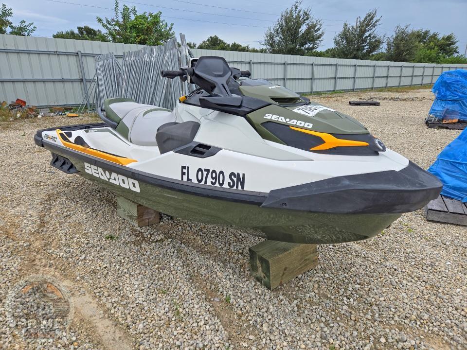 2020 SEA-DOO FISH
