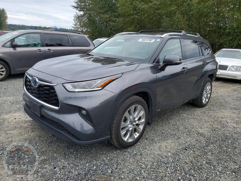 2022 TOYOTA HIGHLANDER
