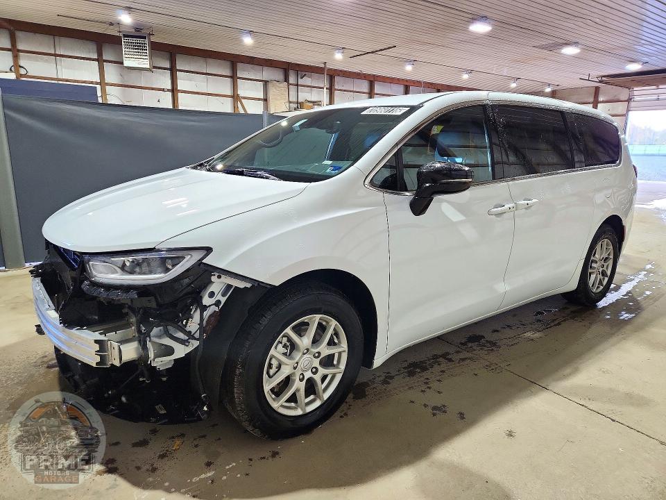 2025 CHRYSLER PACIFICA