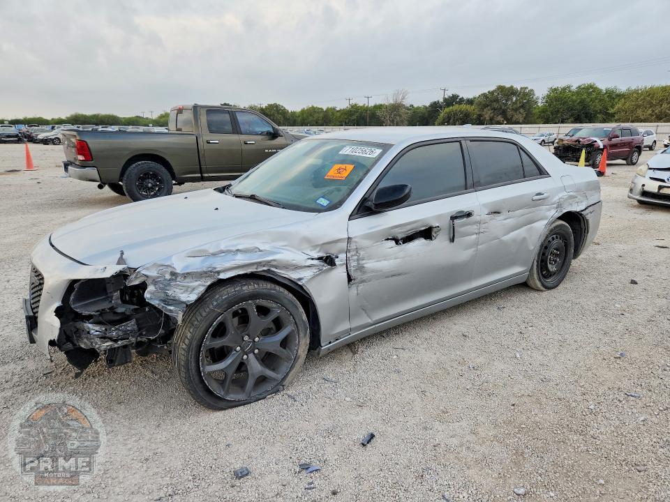 2021 CHRYSLER 300