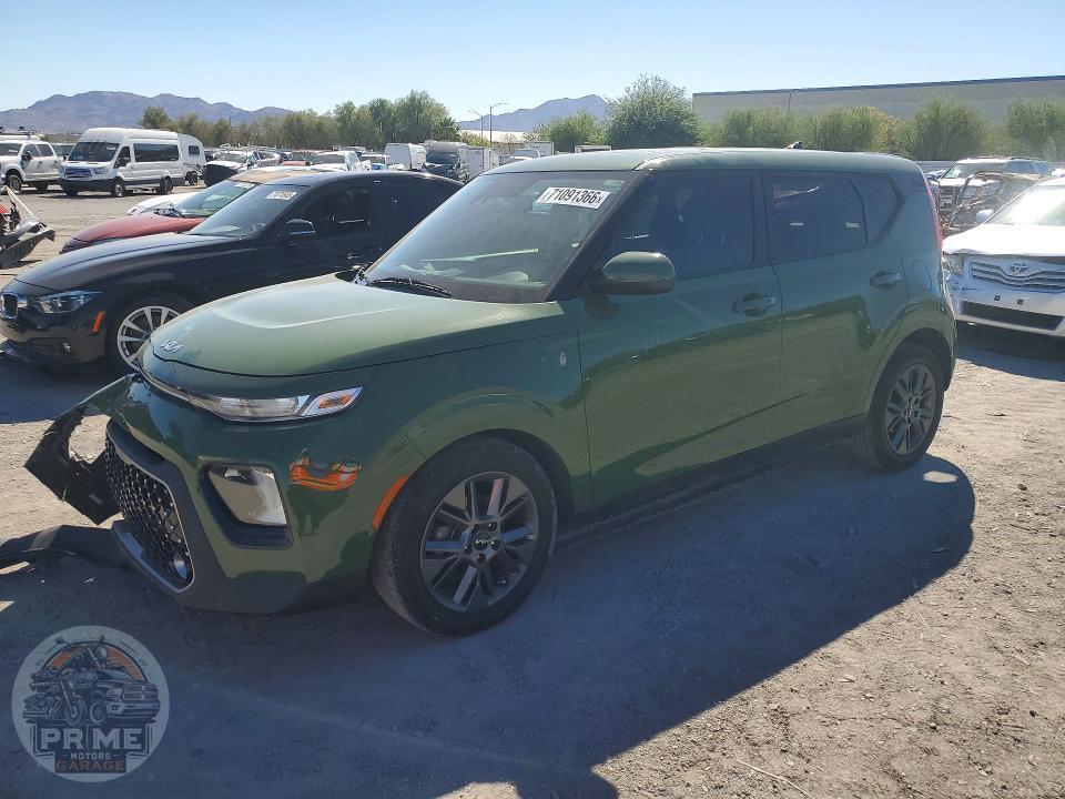 2022 KIA SOUL