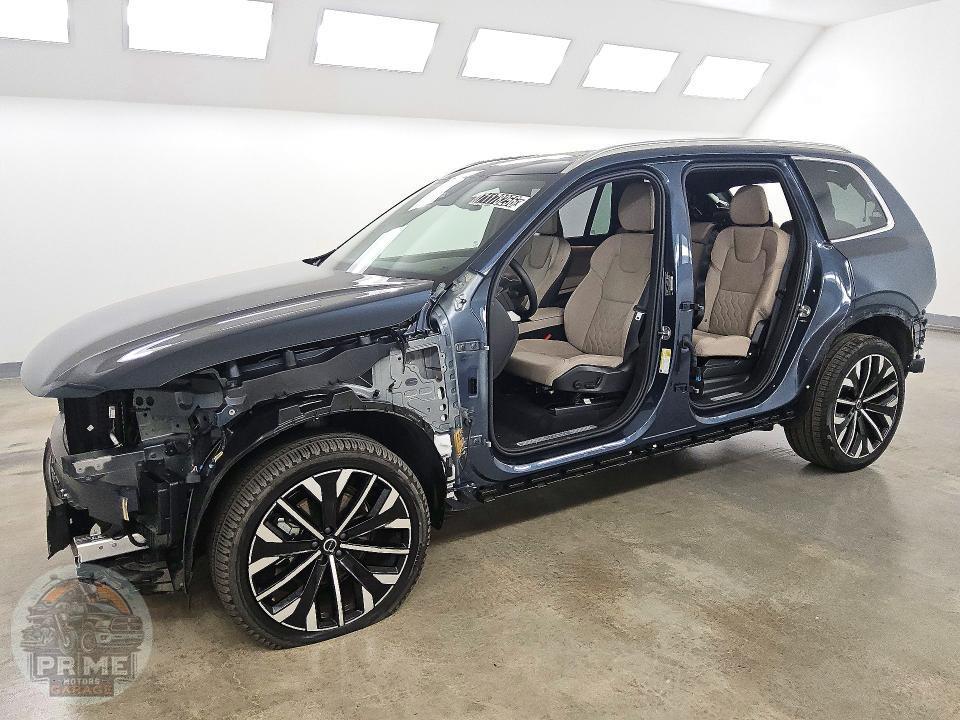 2025 VOLVO XC90