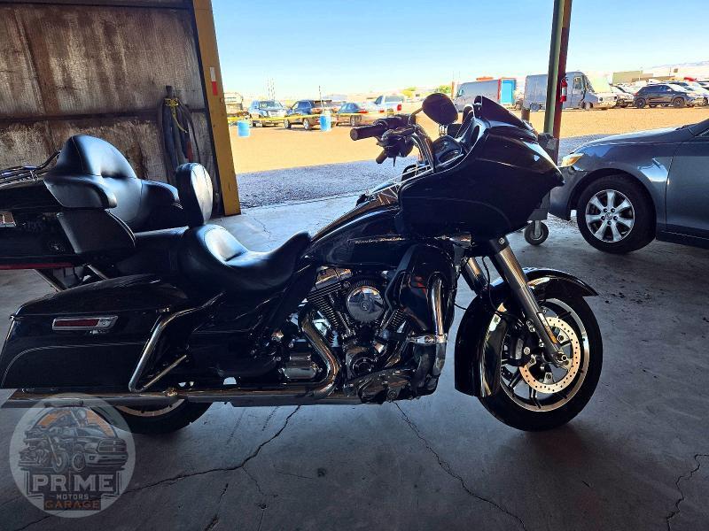 2016 HARLEY-DAVIDSON FLTRU (ROAD GLIDE ULTRA)