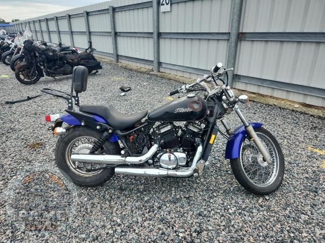 2005 HONDA VT750