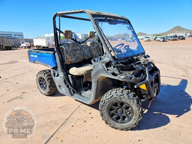 2023 CAN-AM DEFENDER