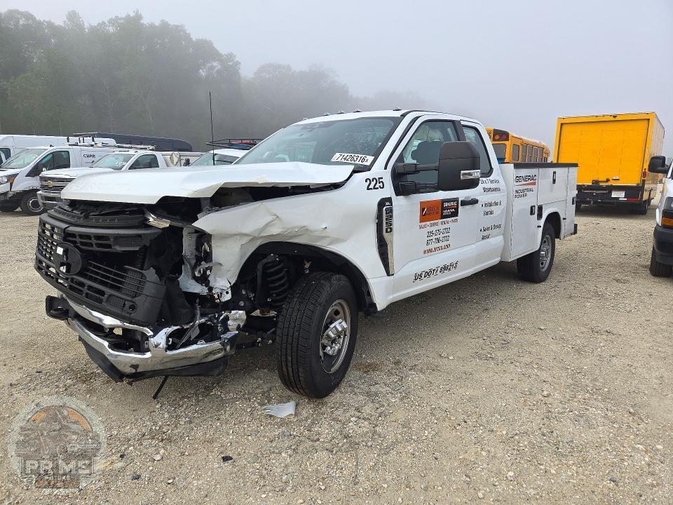 2025 FORD F 250
