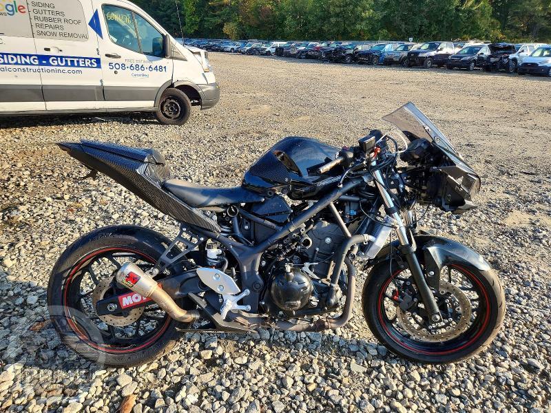 2018 YAMAHA YZFR3