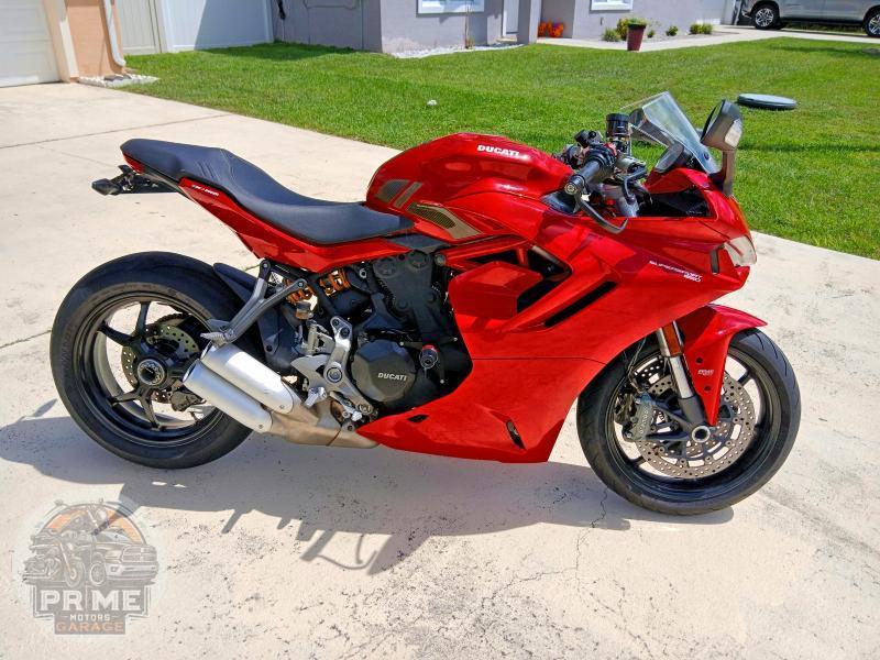 2024 DUCATI SUPERSPORT