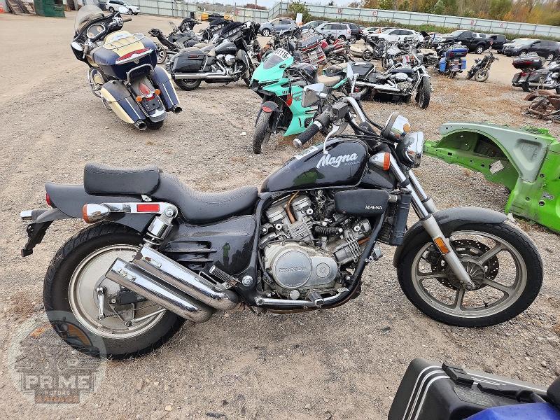 1987 HONDA VF700