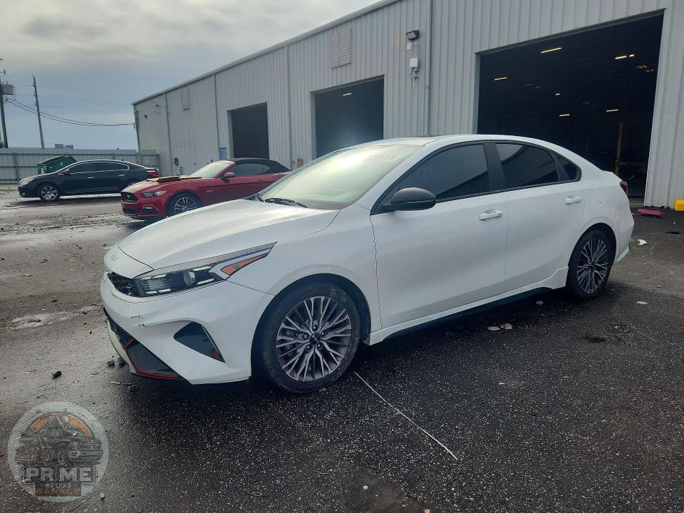 2023 KIA FORTE