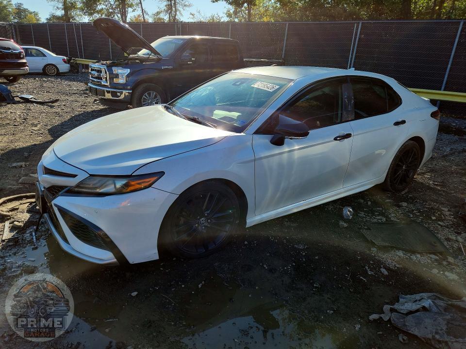 2022 TOYOTA CAMRY