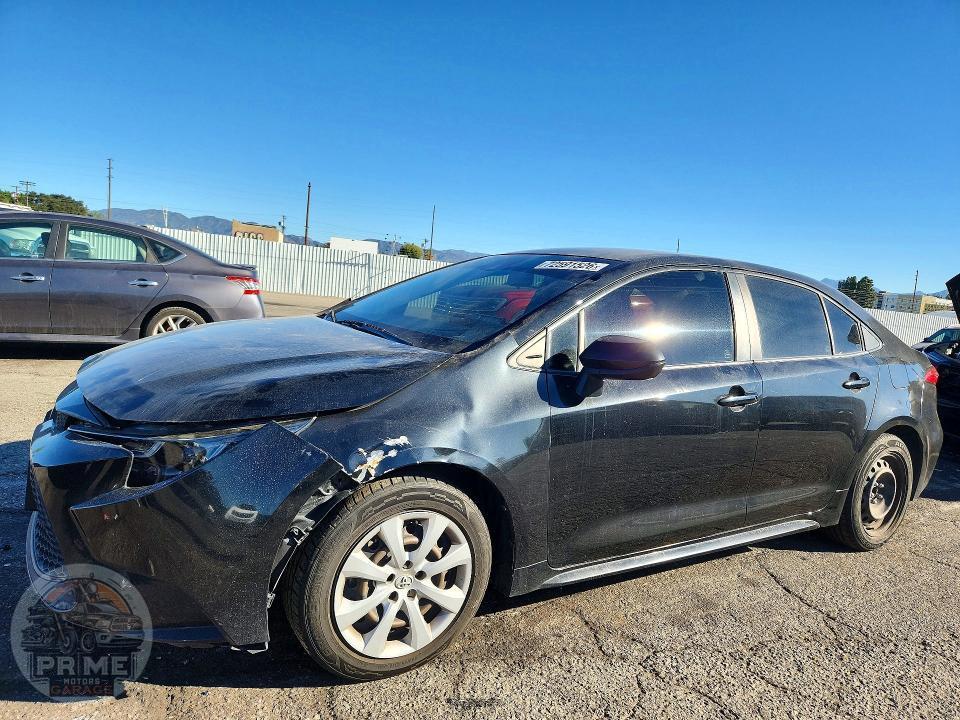 2022 TOYOTA COROLLA