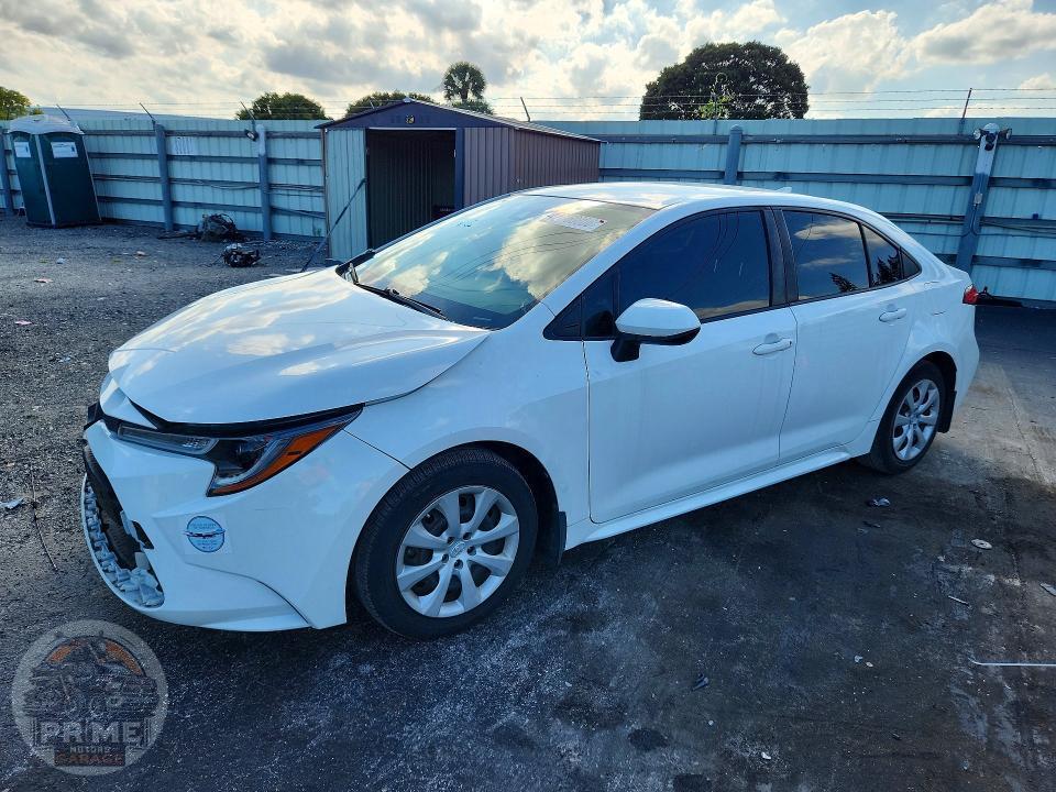2021 TOYOTA COROLLA