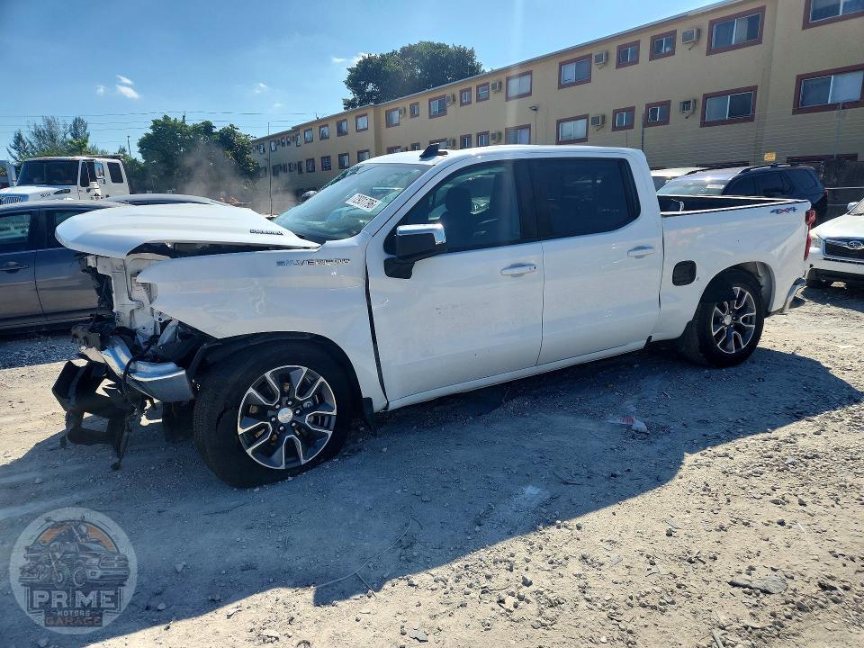 2023 CHEVROLET SILVERADO