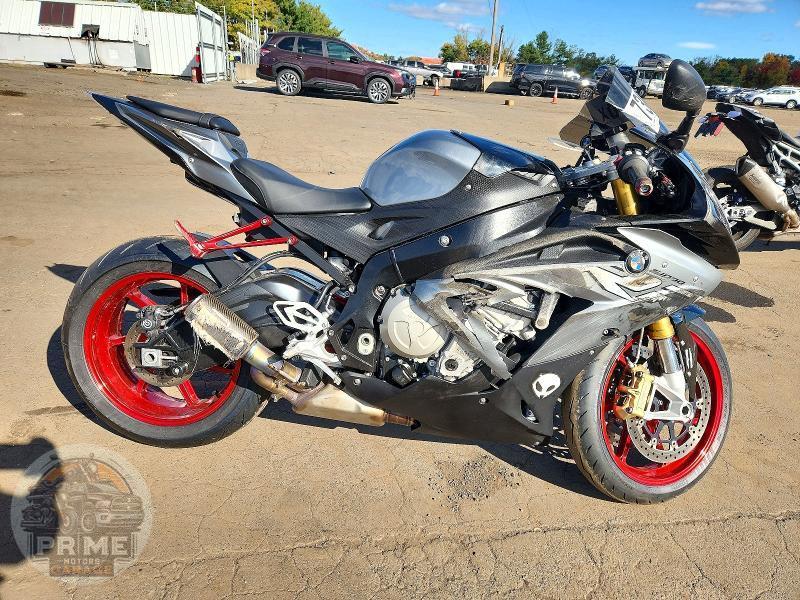 2017 BMW S