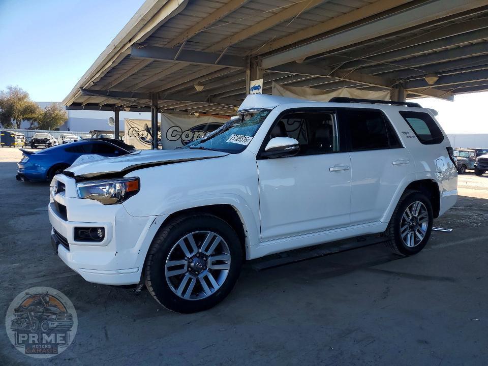 2022 TOYOTA 4RUNNER