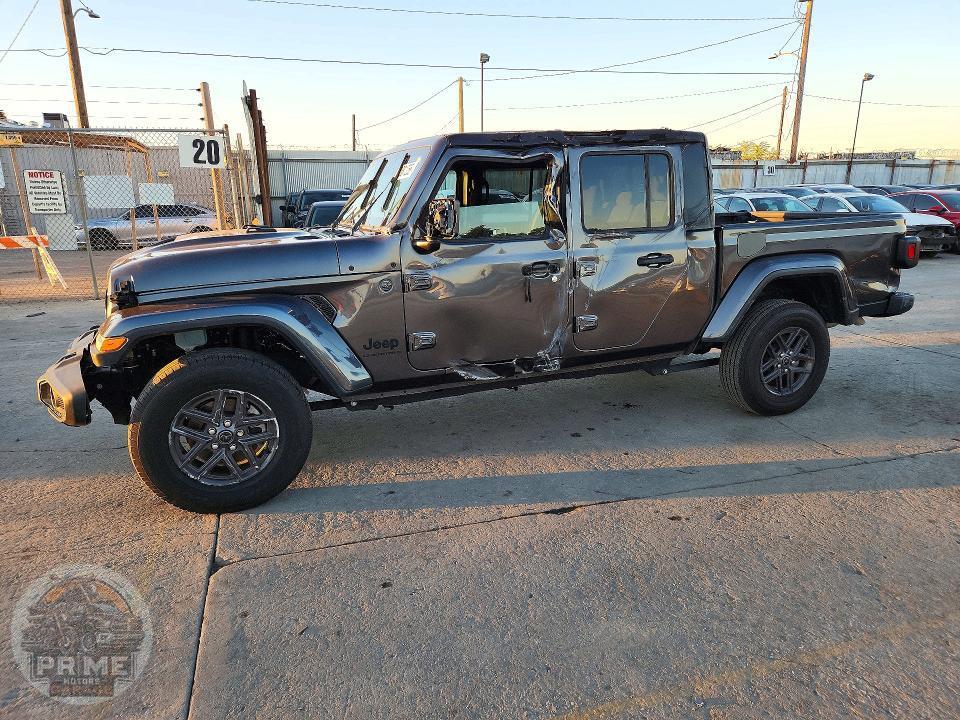 2025 JEEP GLADIATOR