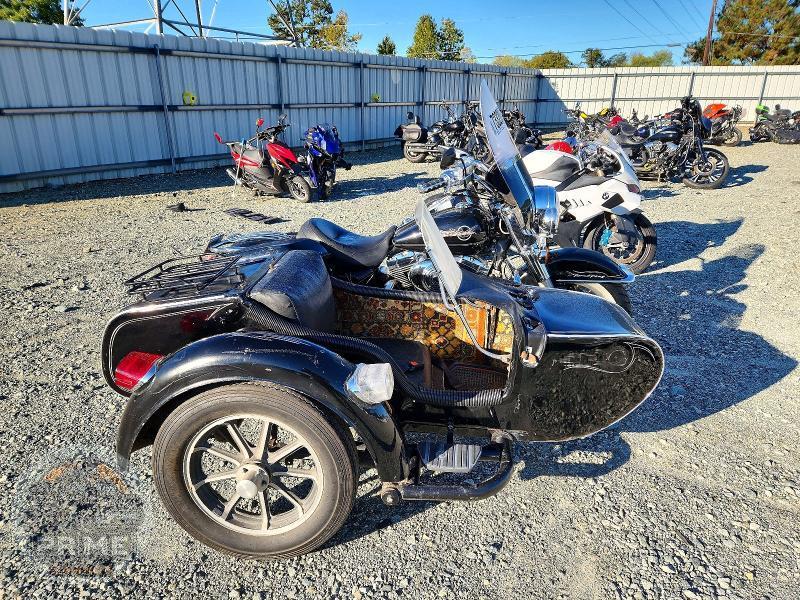 2005 HARLEY-DAVIDSON FLHRI (ROAD KING )
