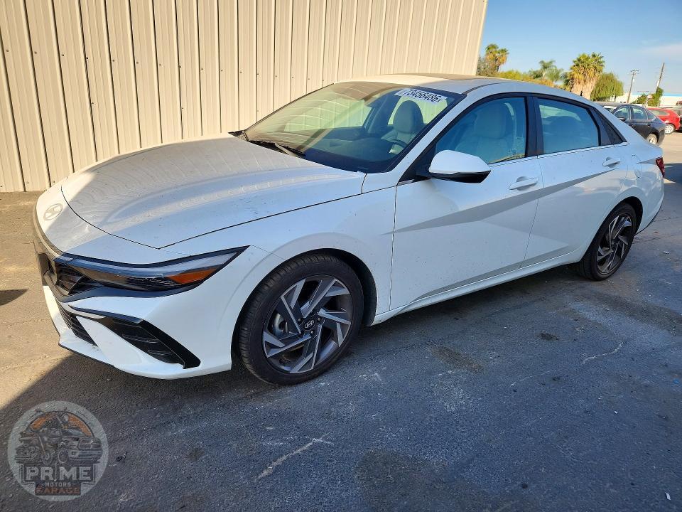 2025 HYUNDAI ELANTRA