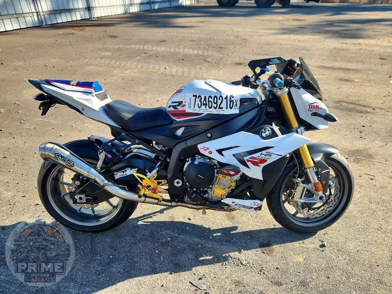 2016 BMW S