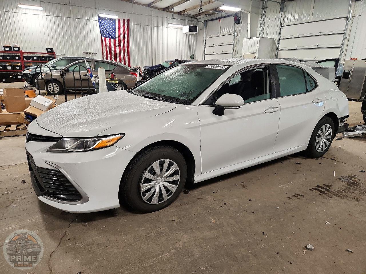 2024 TOYOTA CAMRY