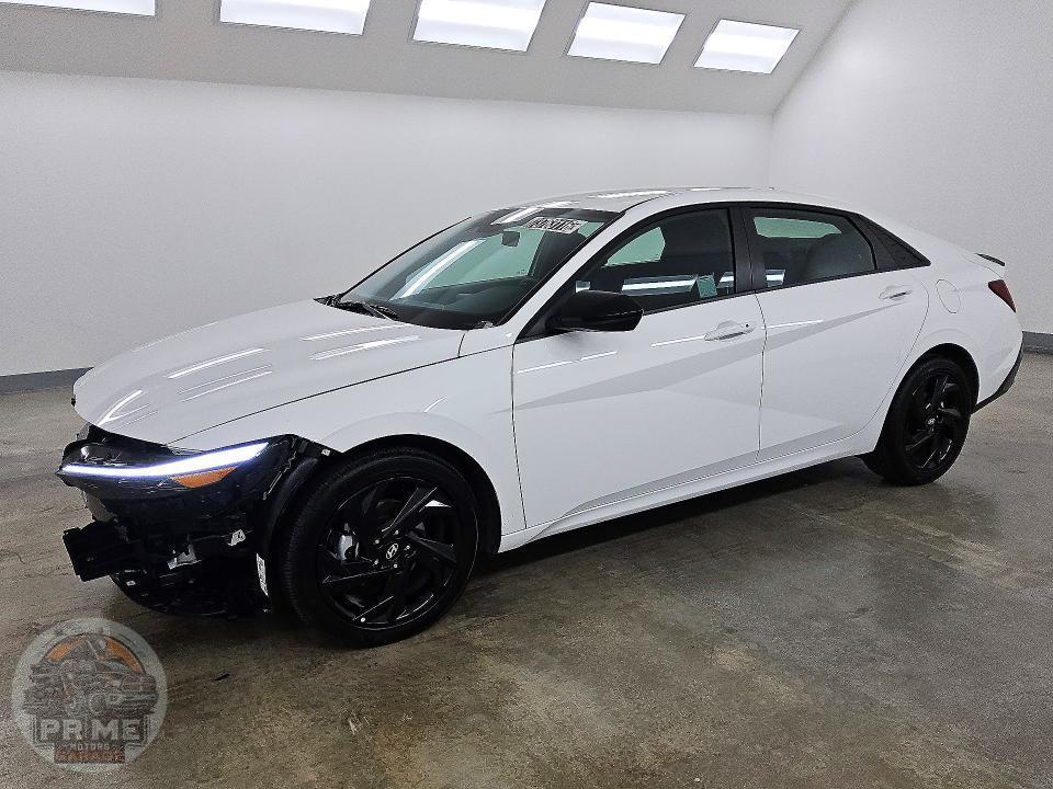 2026 HYUNDAI ELANTRA