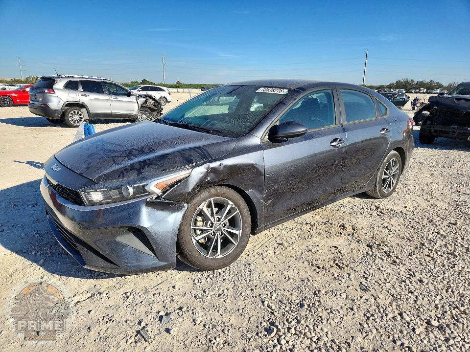 2023 KIA FORTE