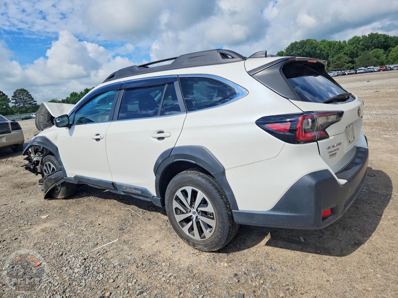2024 SUBARU OUTBACK — фото 2