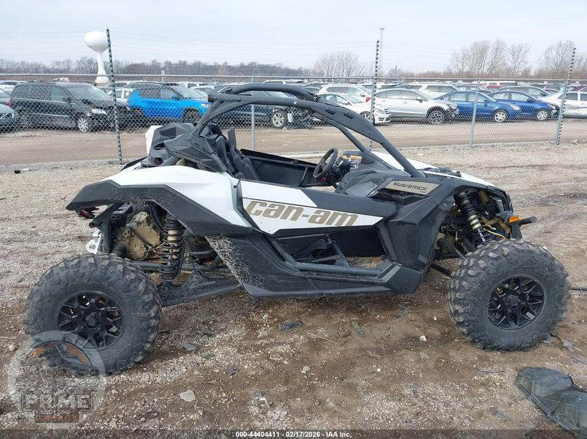 2023 CAN-AM MAVERICK X3 RS TURBO RR — фото 14