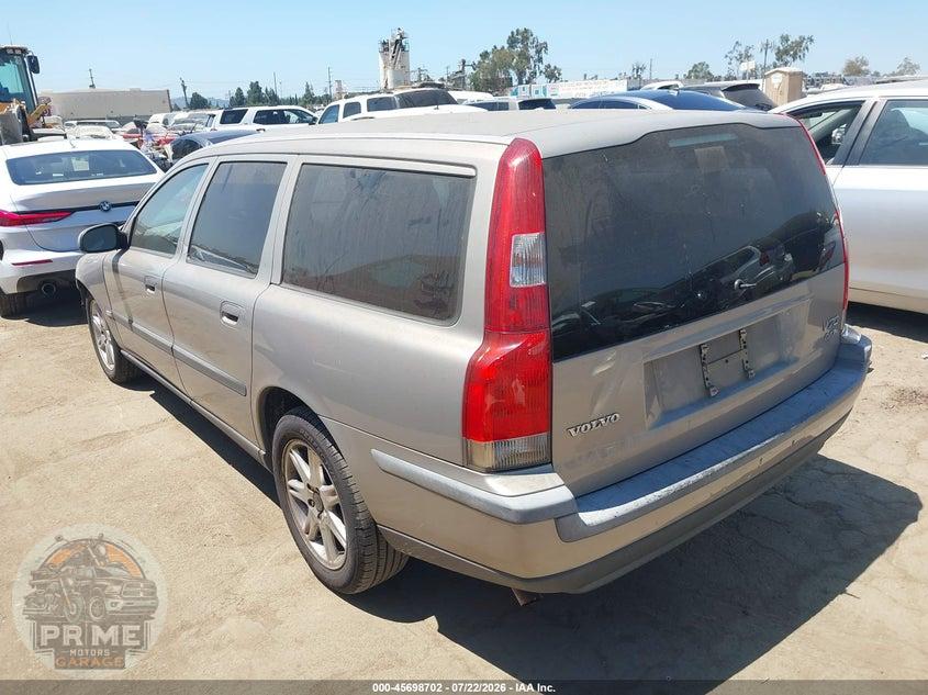 2003 VOLVO V70 2.4L TURBO — фото 3