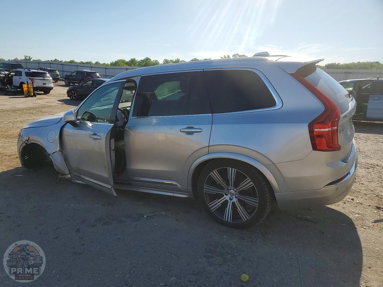 2022 VOLVO XC90 — фото 2