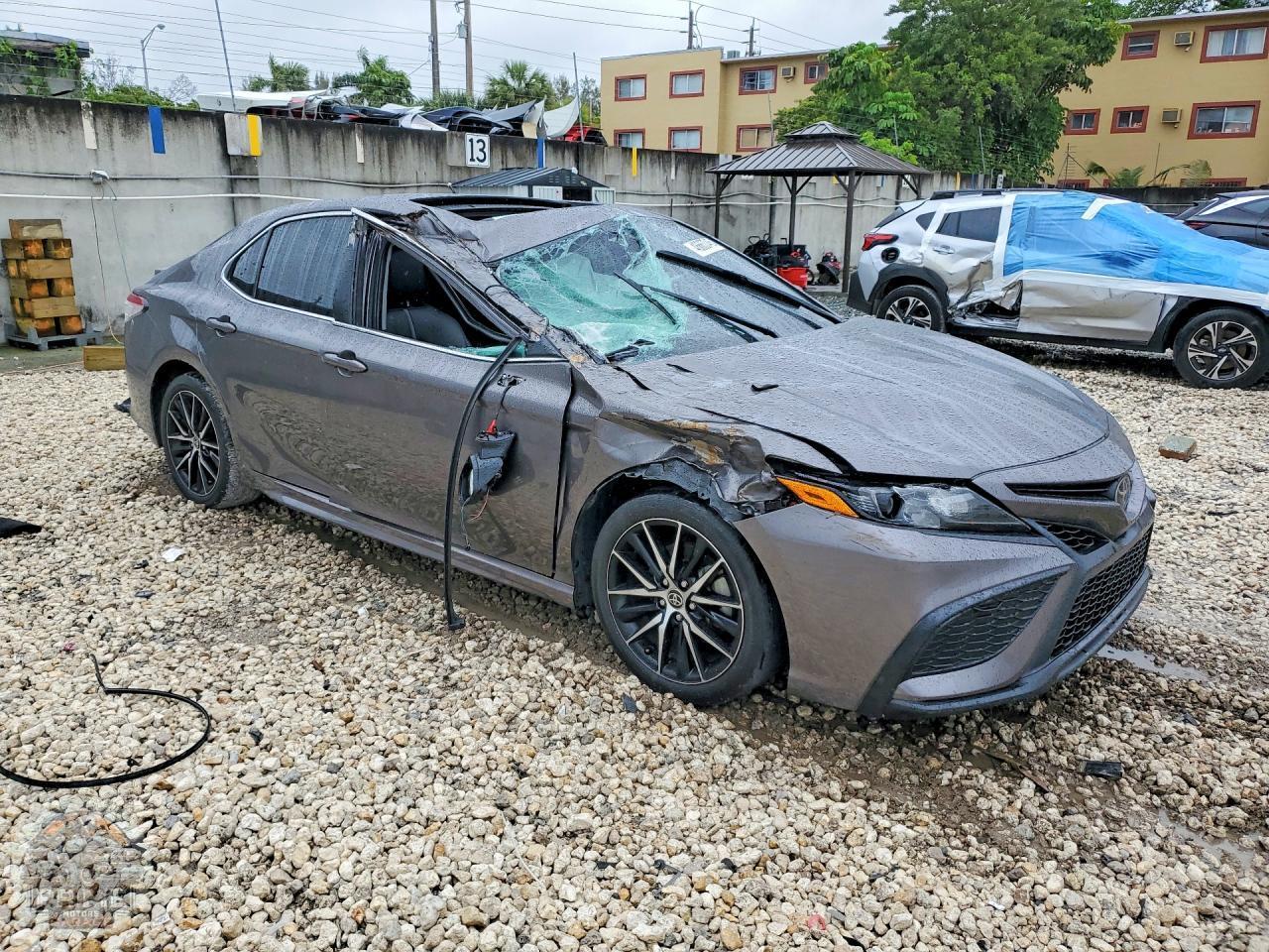 2024 TOYOTA CAMRY — фото 15