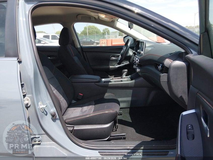 2024 NISSAN SENTRA SR XTRONIC CVT — фото 5