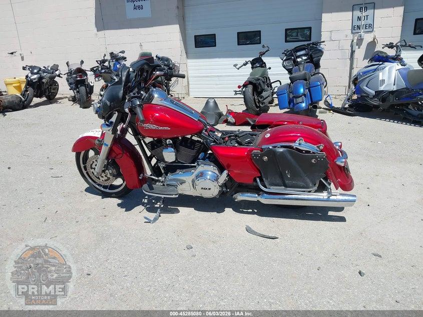 2012 HARLEY-DAVIDSON FLHX (STREET GLIDE) STREET GLIDE — фото 13