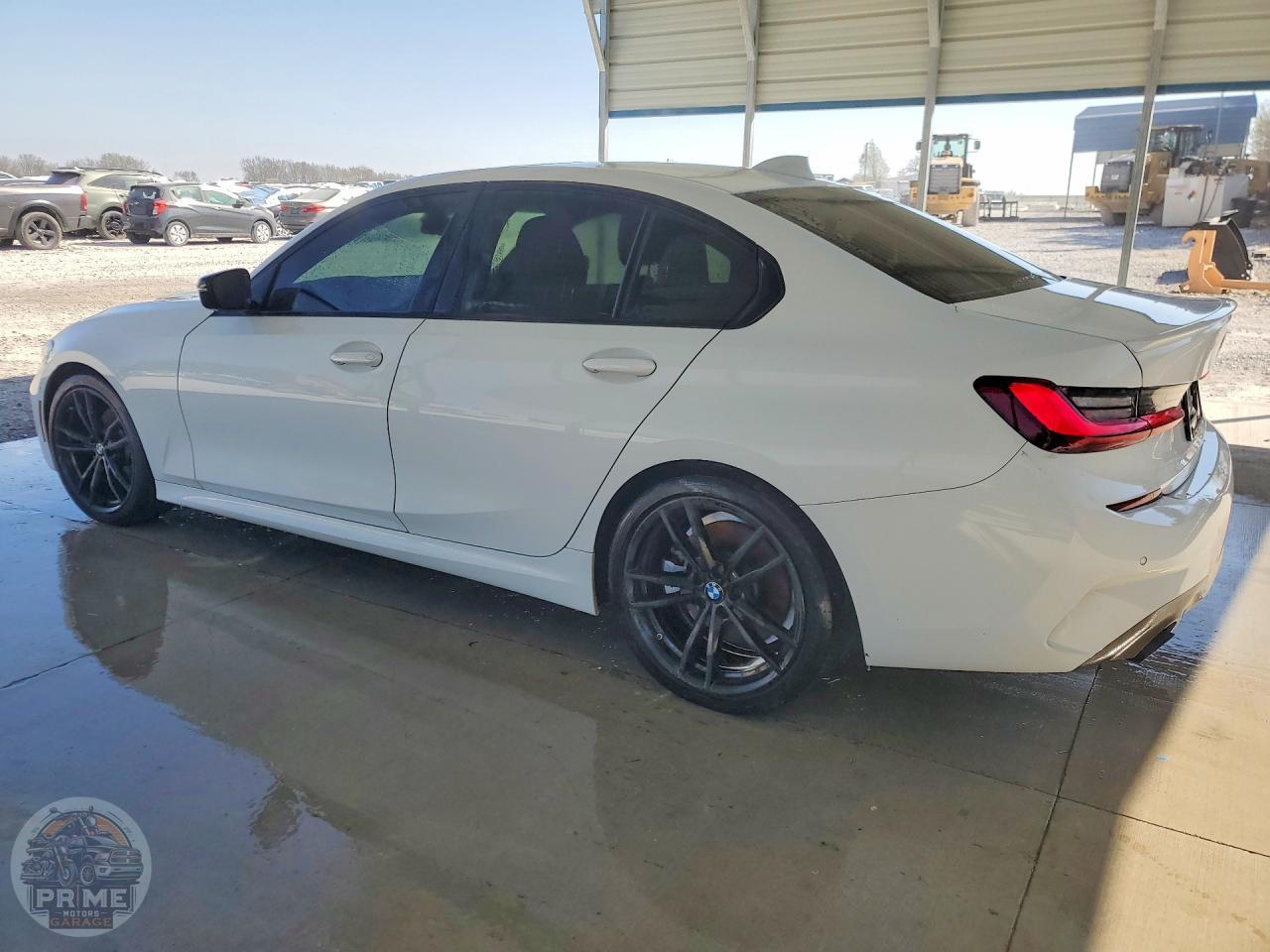 2022 BMW 3 SERIES — фото 3