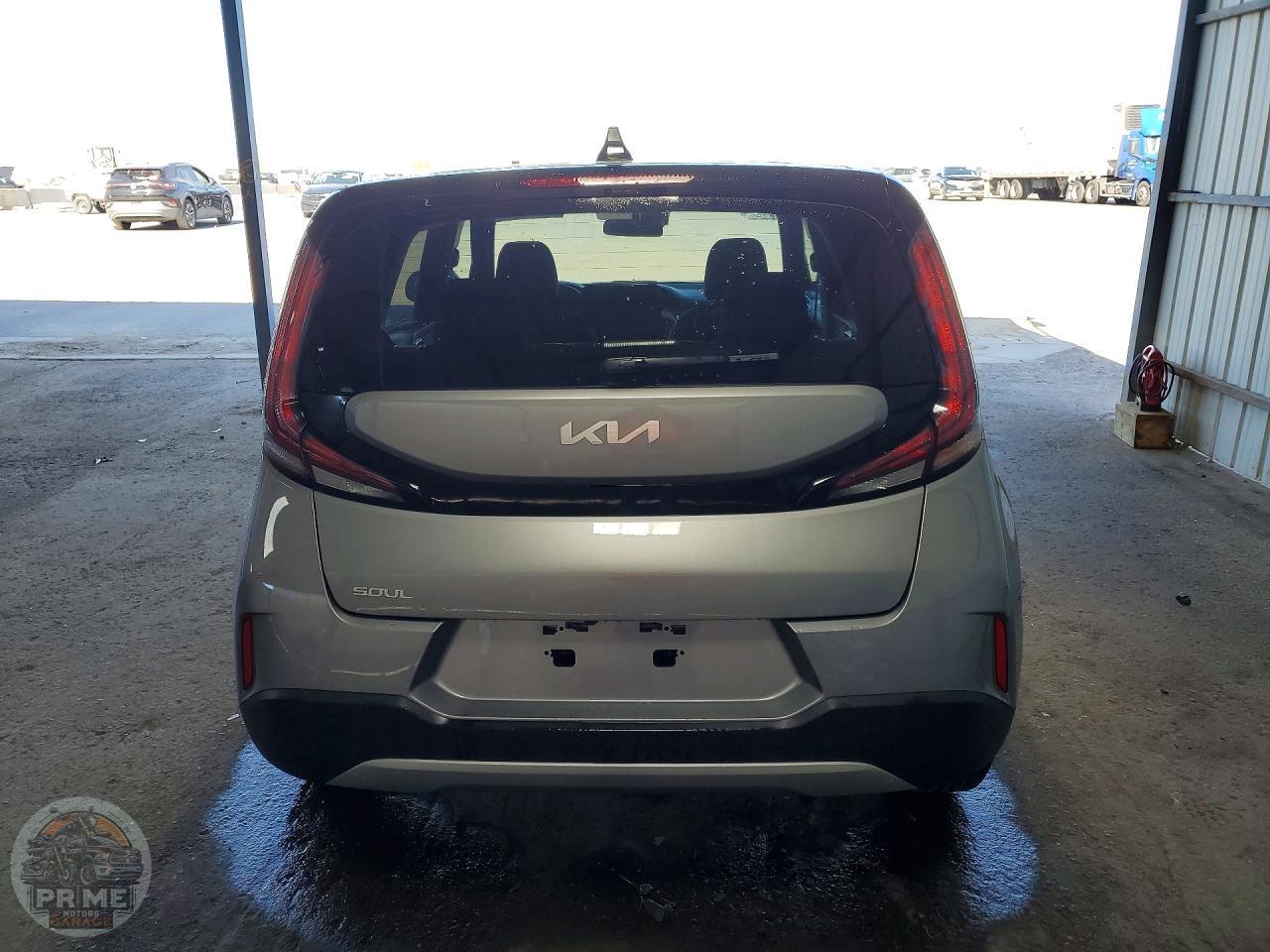 2025 KIA SOUL — фото 6