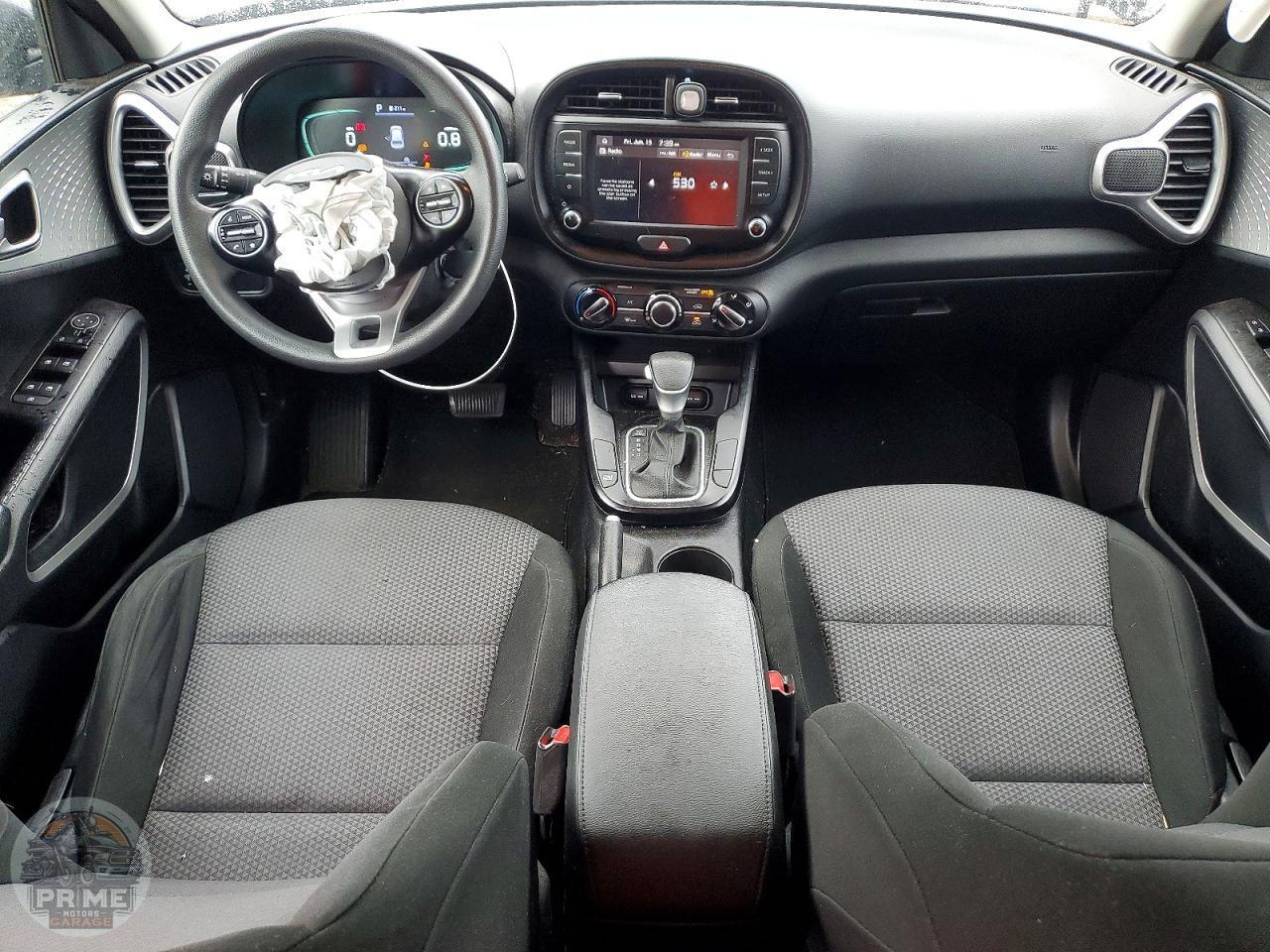 2023 KIA SOUL — фото 8