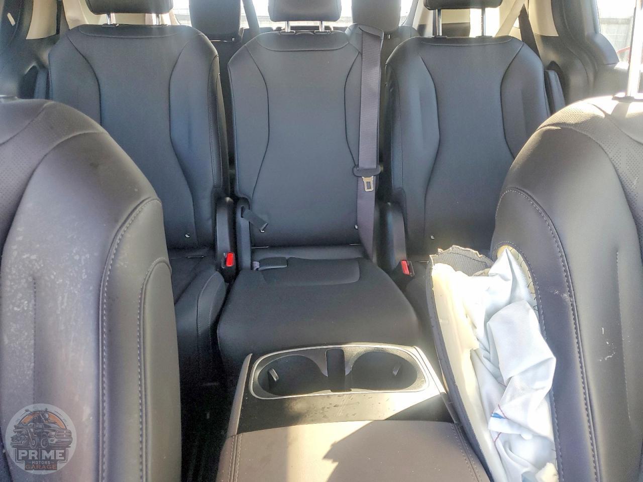 2026 KIA CARNIVAL — фото 10